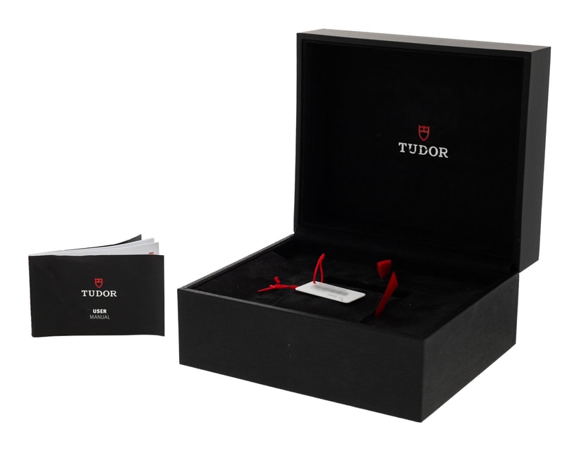 Tudor Heritage Chronograph M70330N-0005 Image 4